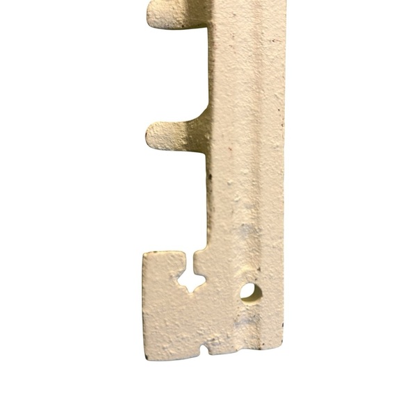 Vintage Shabby Chic Key Shaped Wall Hook - Picture 4 of 7